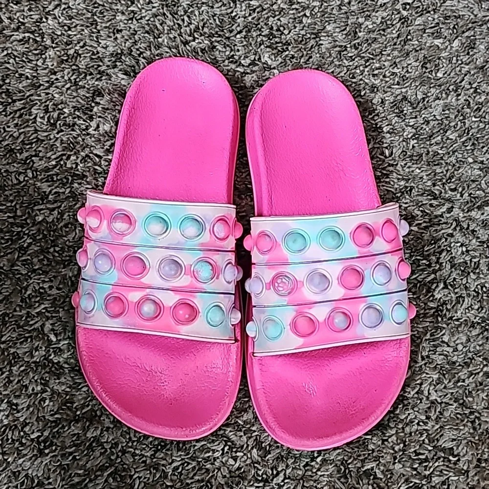Girls youth sz 5/6 POP IT sandals!!!